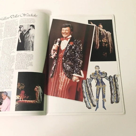 Vtg 80s The Liberace Show Souvenir Concert Program - Picture 9 of 16